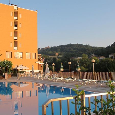 Hotel Ducale Tabiano Terme Bagian luar foto