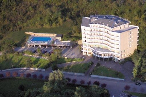 Hotel Ducale Tabiano Terme Bagian luar foto